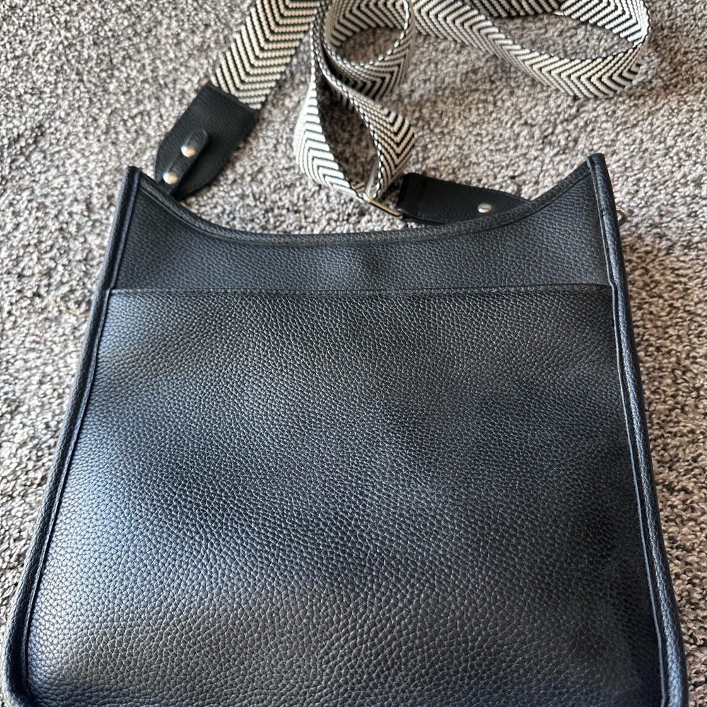 RAE DUNN Bag with Patterned Strap - image 3